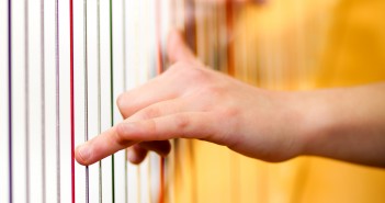 5 Warmups for the Practical Harpist! Male hands playing harp