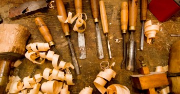 Telynau Teifi’s Allan Shiers named HCA Maker of the Year Telynau Teifi Harps